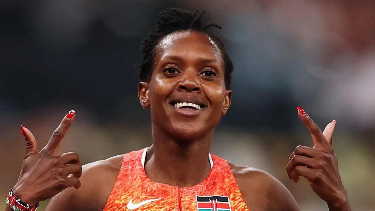 The Kenyan star wins unprecedented 4th world 1500m championship