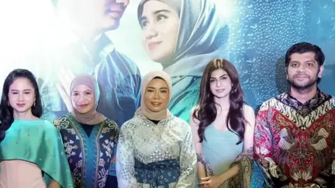The Way a Husband's Romance with His Mother-in-Law Evolved Into a Popular Movie in the Country
