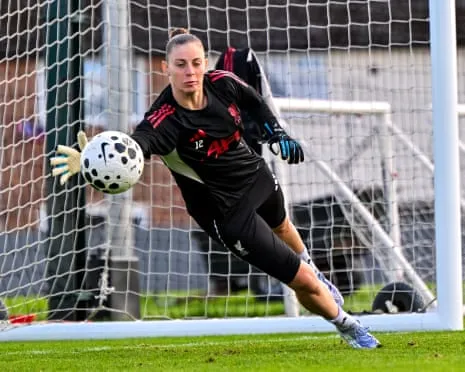 FA Examines Claim That Liverpool Goalkeeper Borggräfe Uttered Discriminatory Remark
