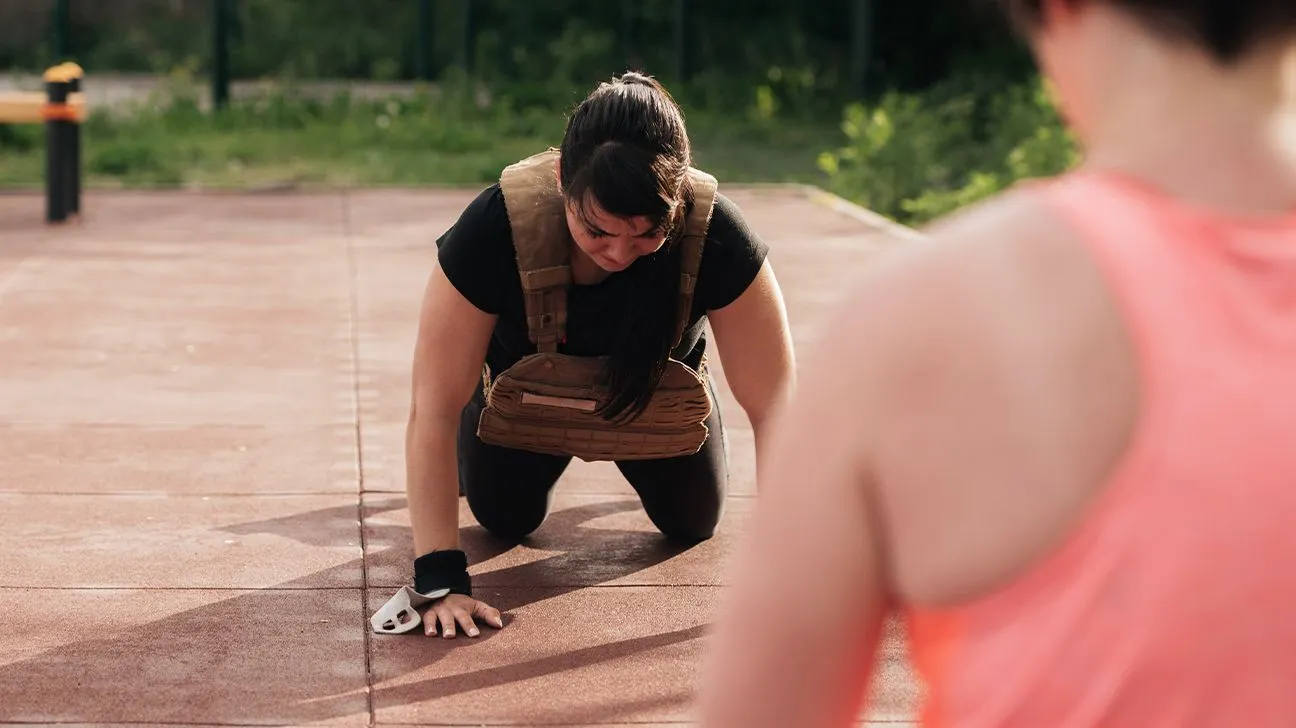 Resistance Vests Could Improve Fitness, Yet Fat Reduction Benefits Seem Debatable