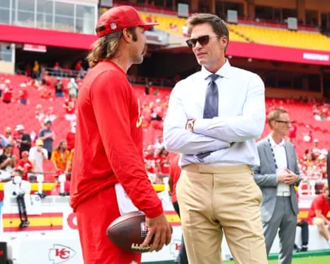 Tom Brady sparks online backlash following appearing in Vegas coaching booth