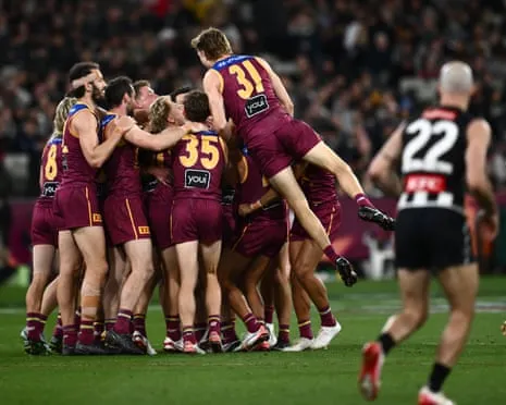 The Lions Demolish The Magpies to Earn Championship Battle Against Geelong